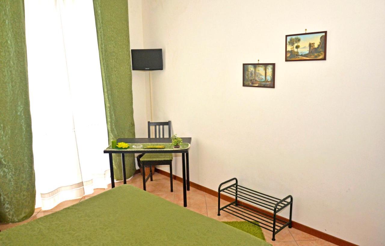 Bed & Breakfast A Castel Capuano 나폴리 외부 사진