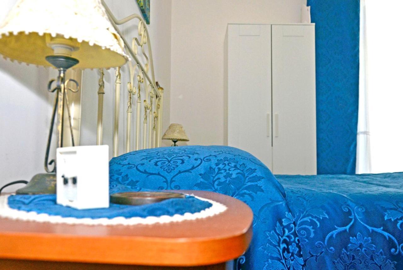 Bed & Breakfast A Castel Capuano 나폴리 외부 사진