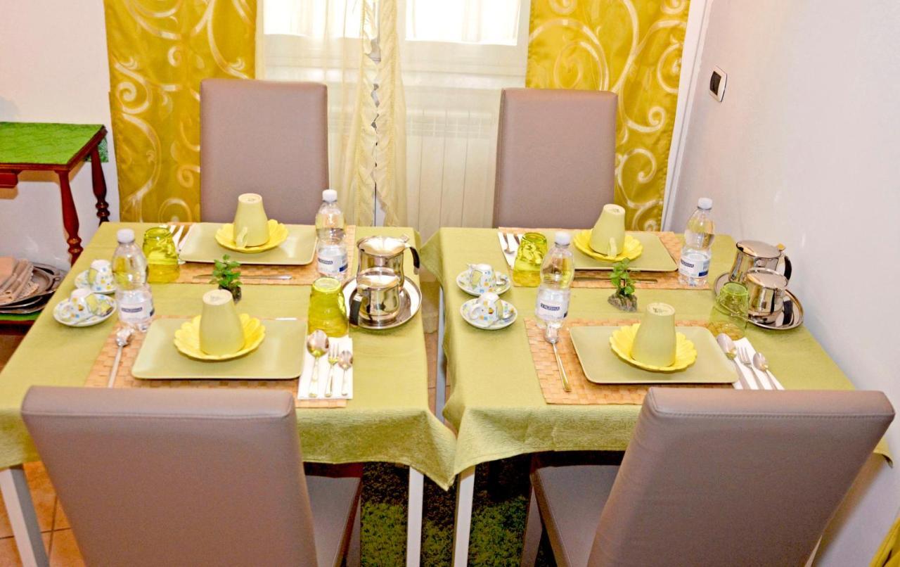 Bed & Breakfast A Castel Capuano 나폴리 외부 사진